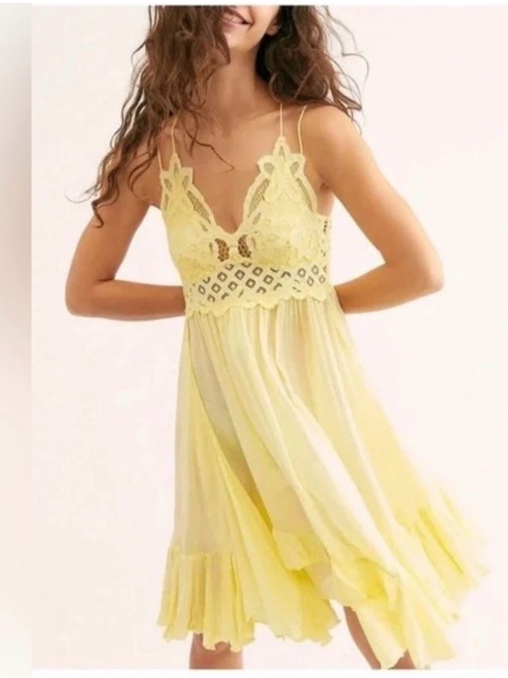 FREE PEOPLE FP One Adella Slip. Size M
